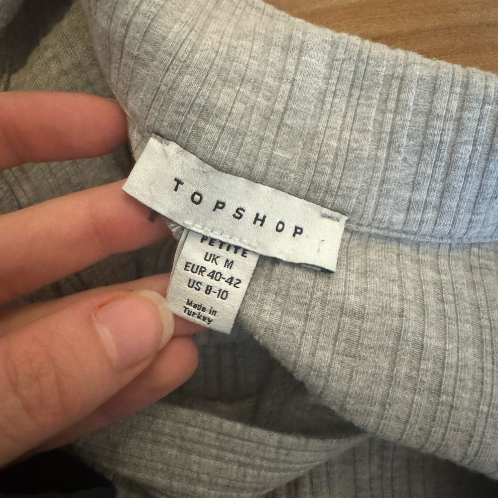Topshop Ribbed Women's Top - Picture 3 of 3